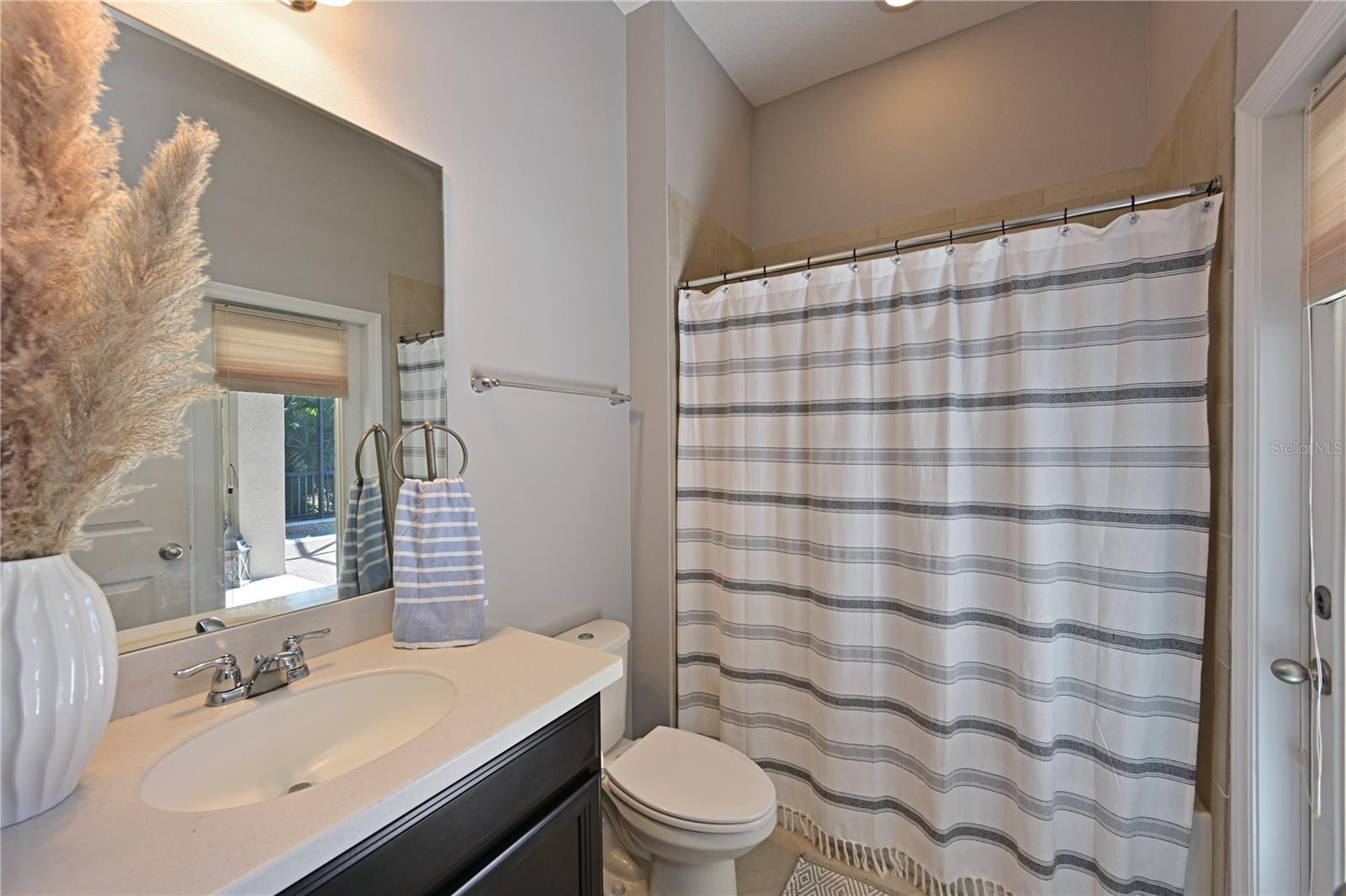 RAVEN CREST - Residential