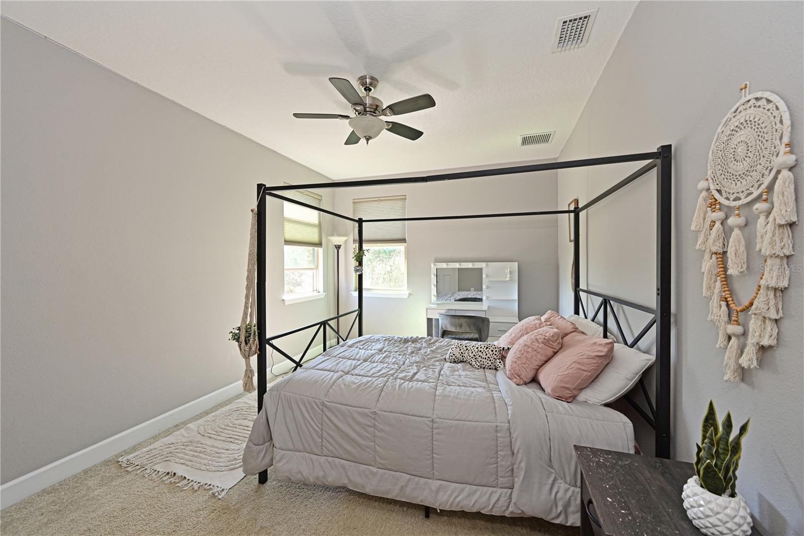 RAVEN CREST - Residential