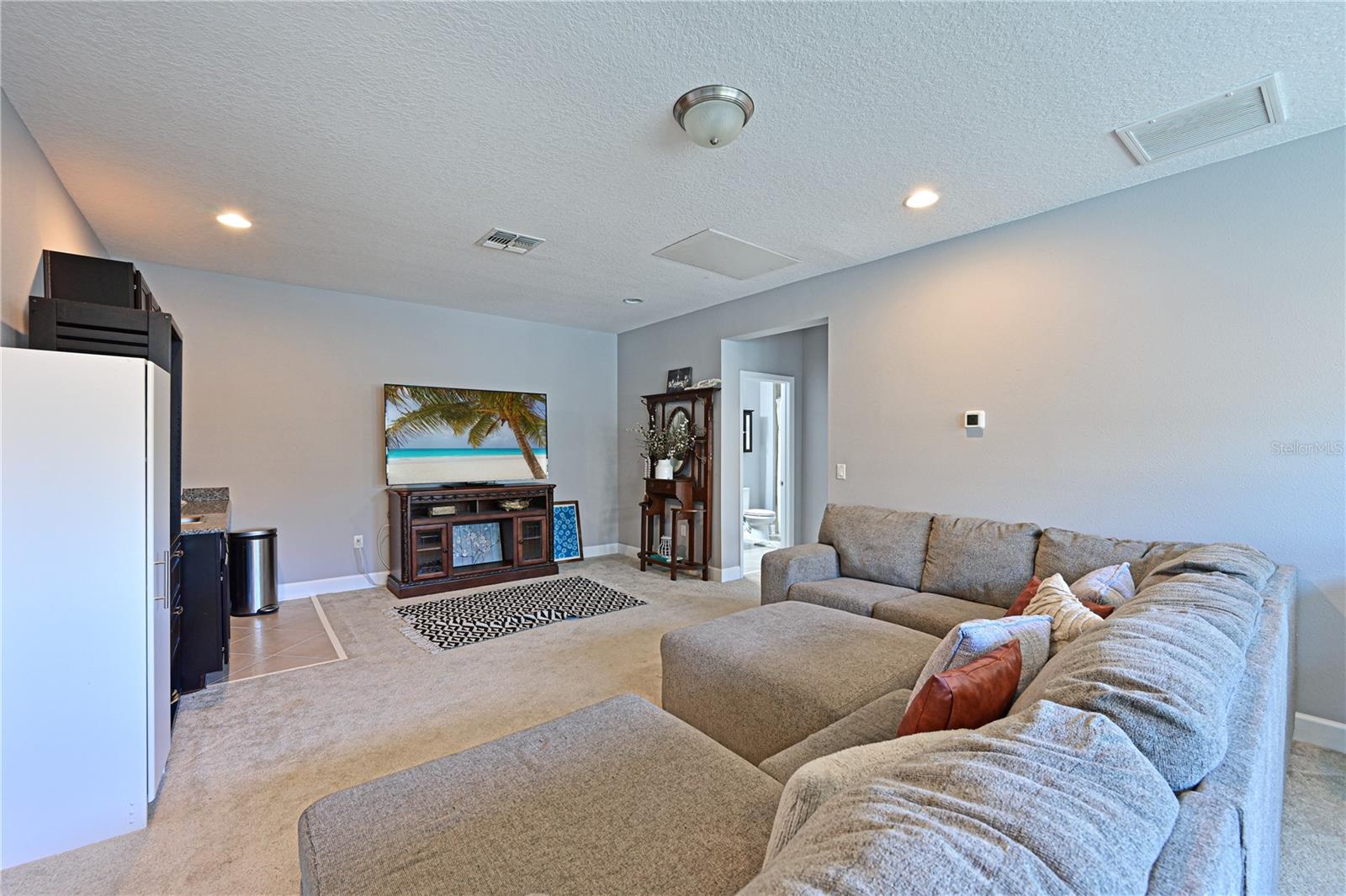 RAVEN CREST - Residential