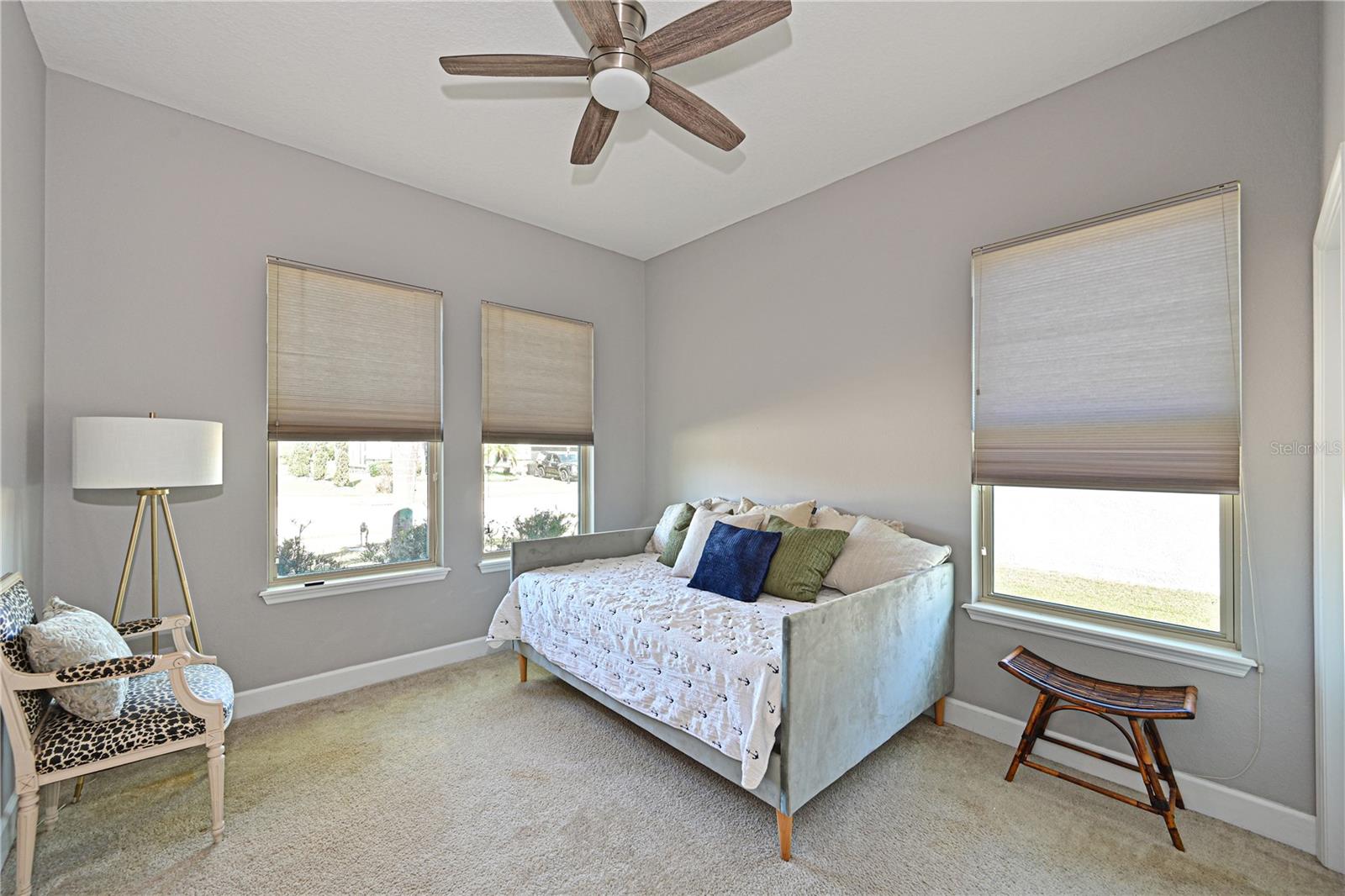 RAVEN CREST - Residential