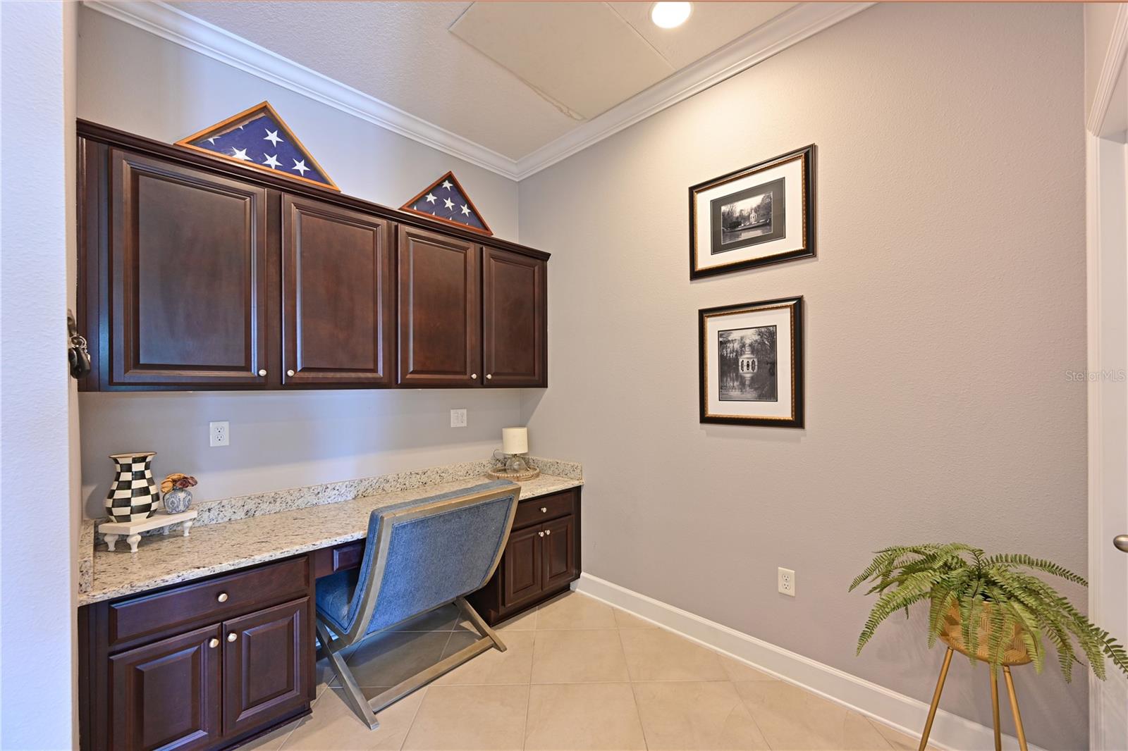 RAVEN CREST - Residential