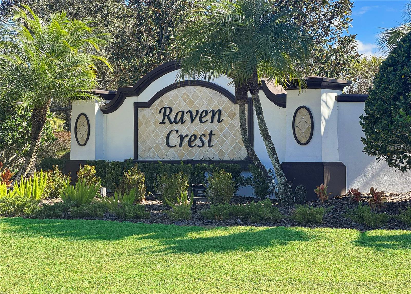 RAVEN CREST - Residential