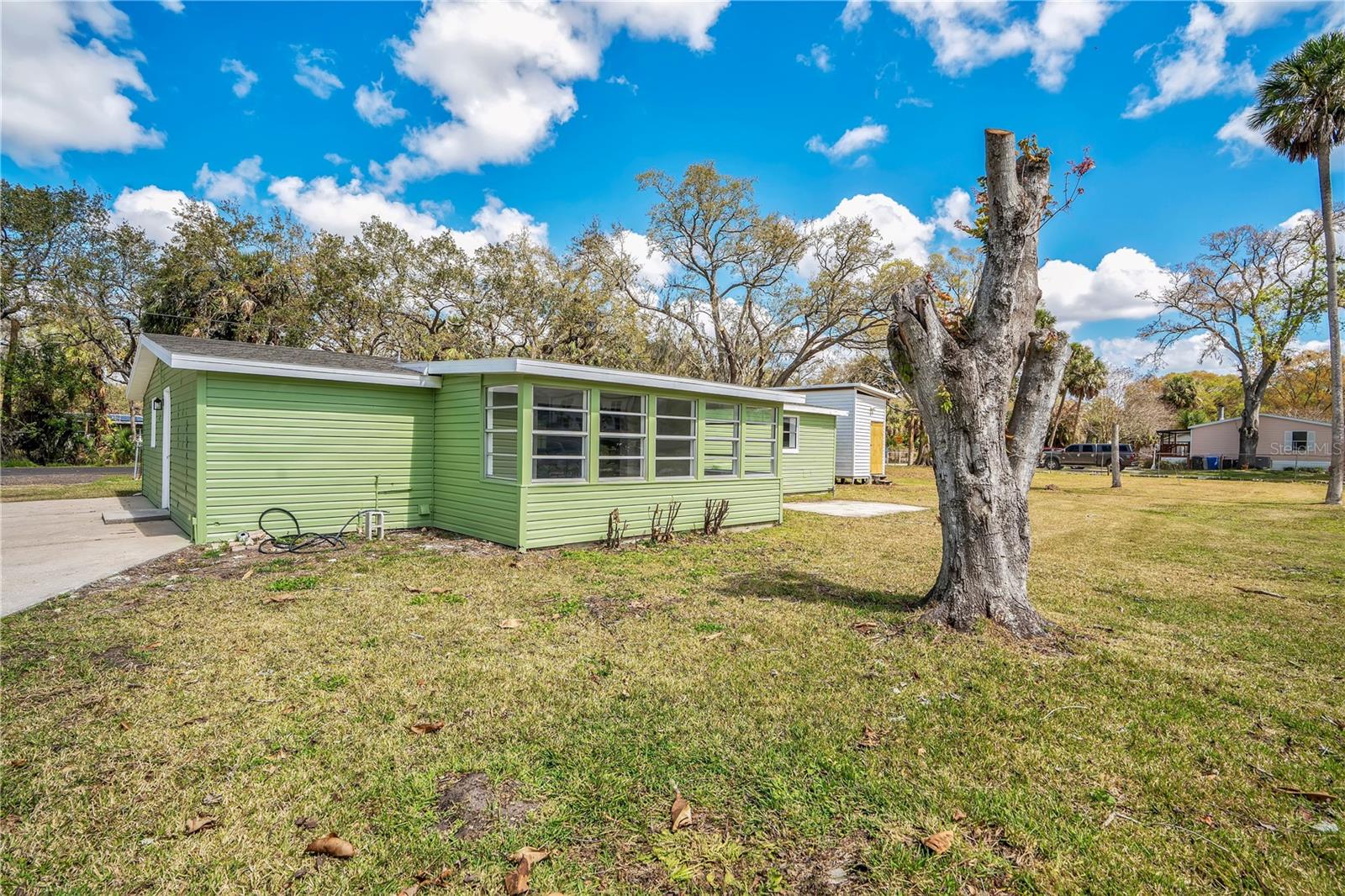 GIBSONS ARTESIAN LANDS SECTIO - Residential