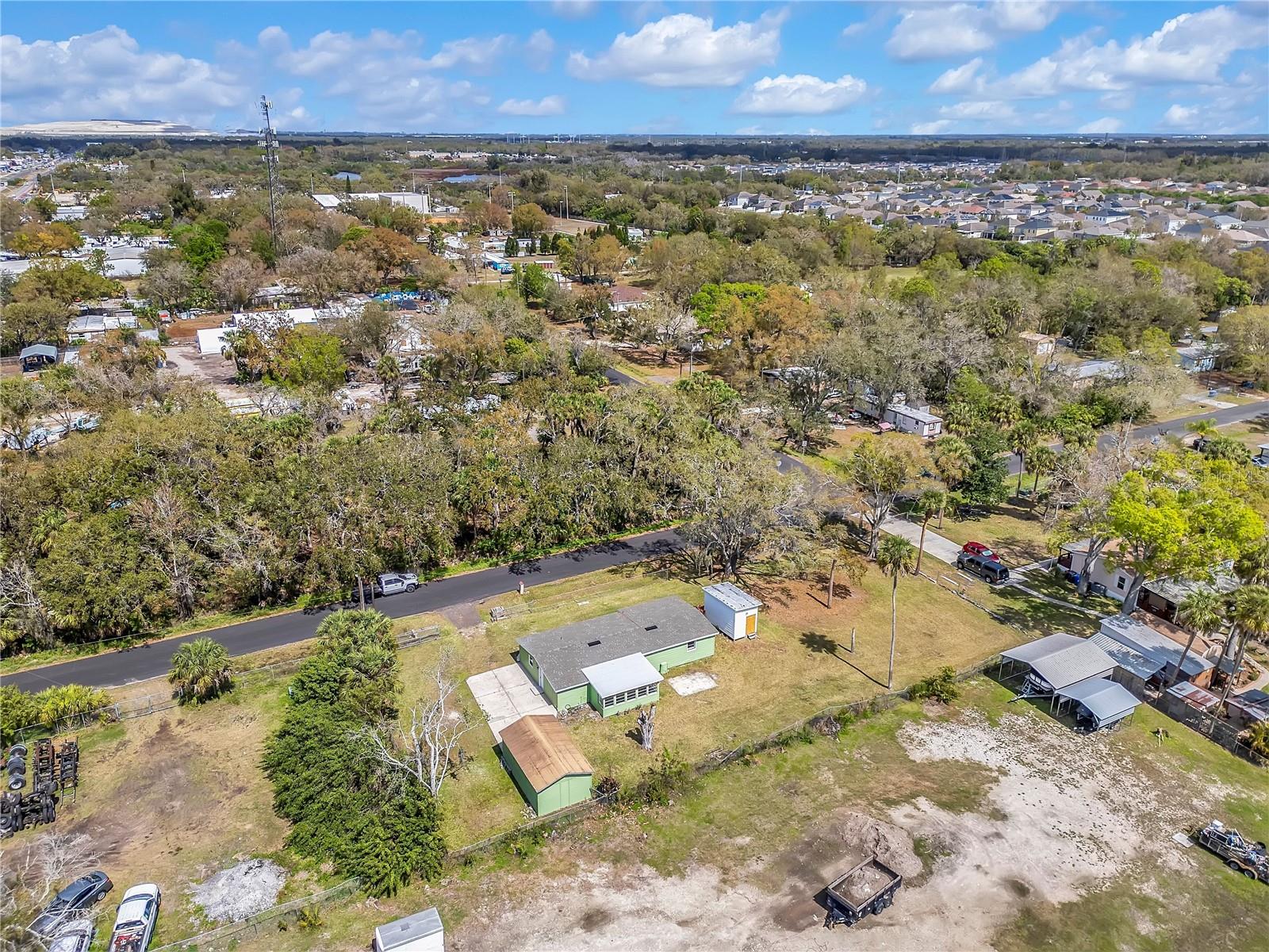 GIBSONS ARTESIAN LANDS SECTIO - Residential