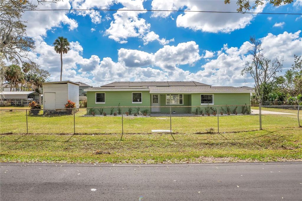 Photo of 6211 Florence Street, Gibsonton, FL 33534 (MLS # S5145415)