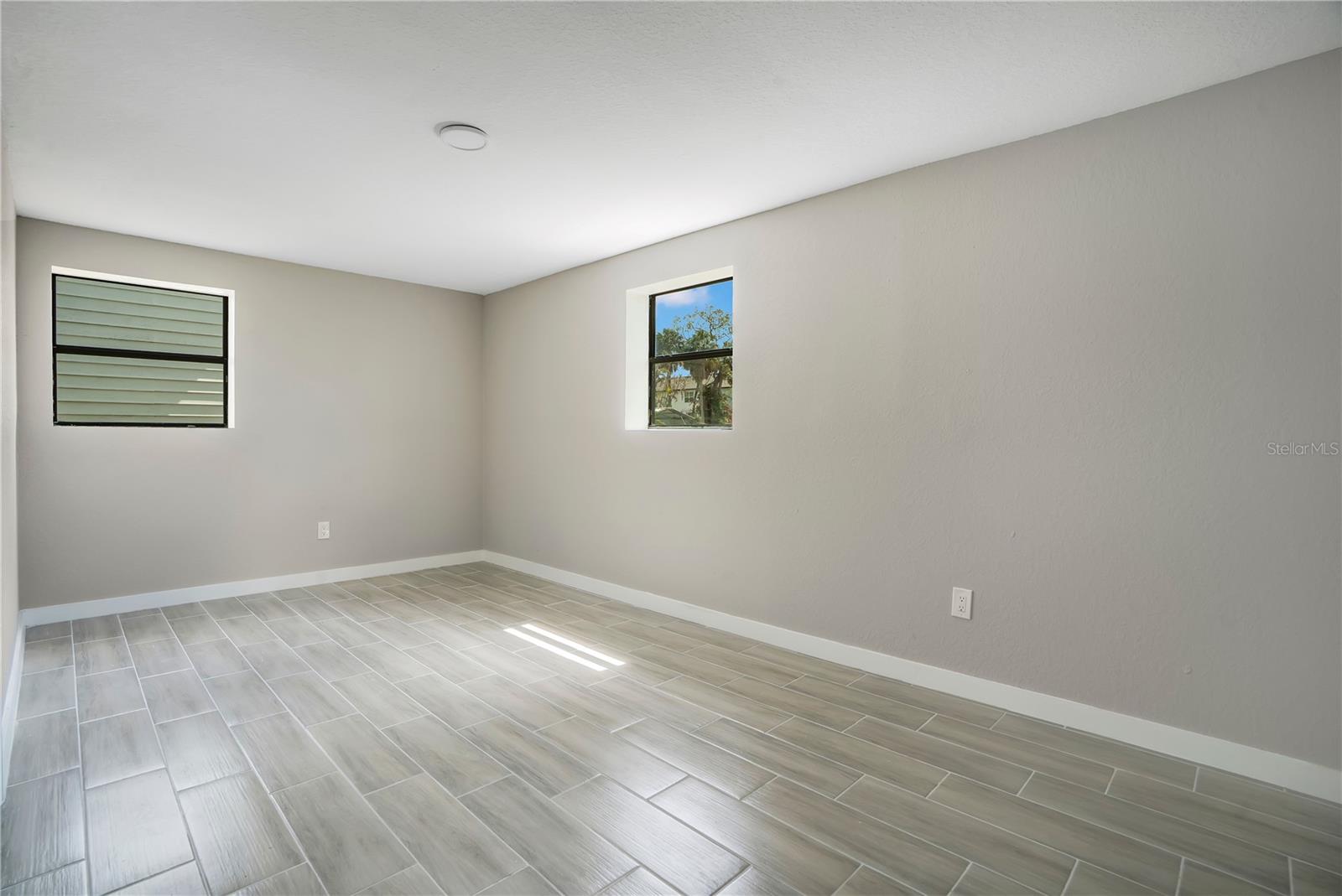 GIBSONS ARTESIAN LANDS SECTIO - Residential