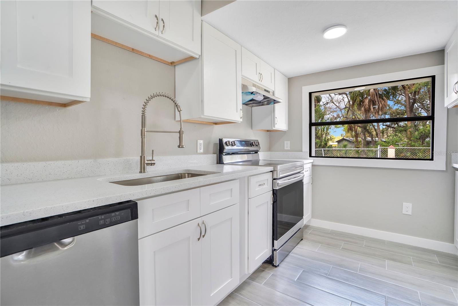 GIBSONS ARTESIAN LANDS SECTIO - Residential