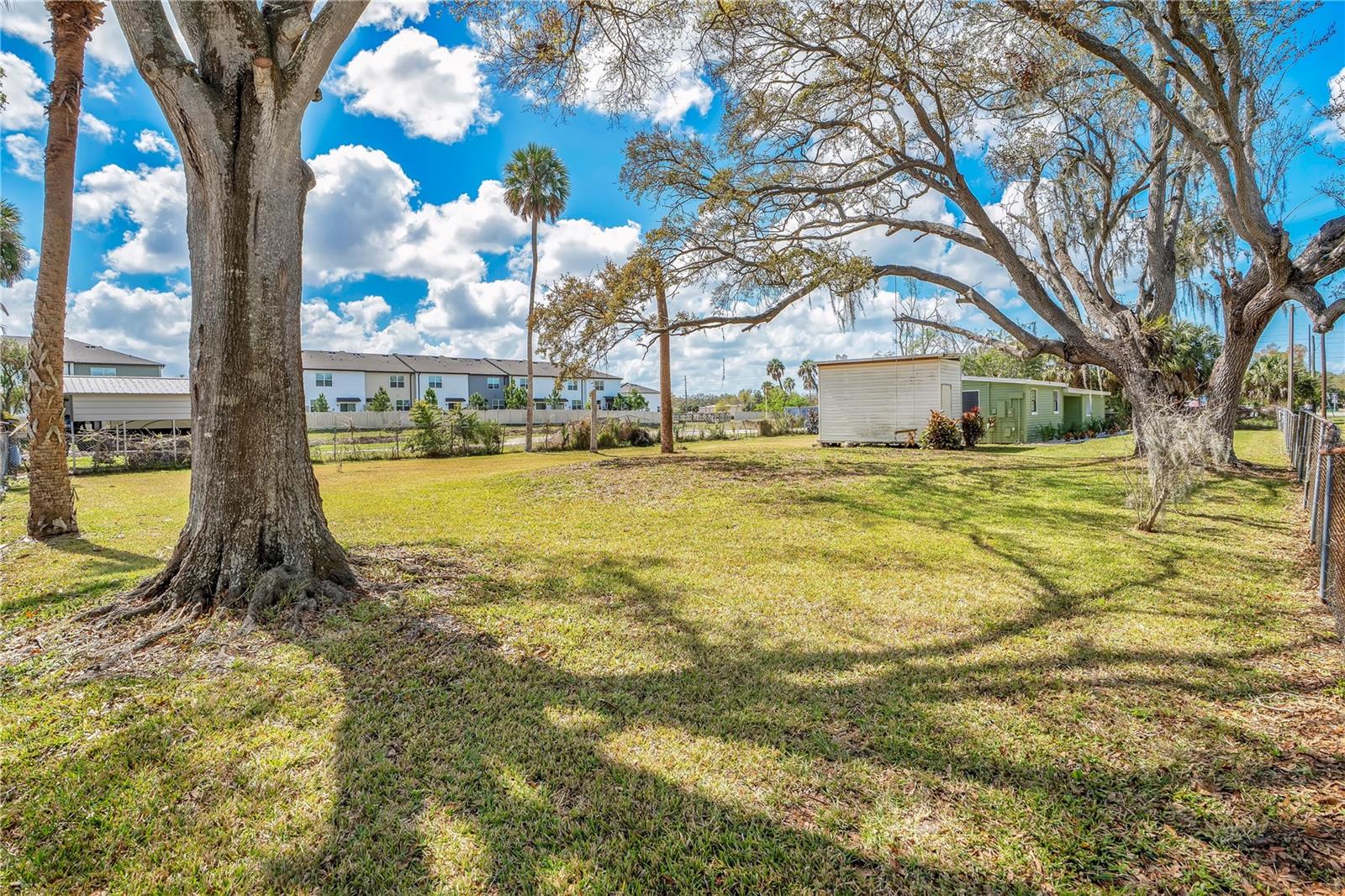 GIBSONS ARTESIAN LANDS SECTIO - Residential