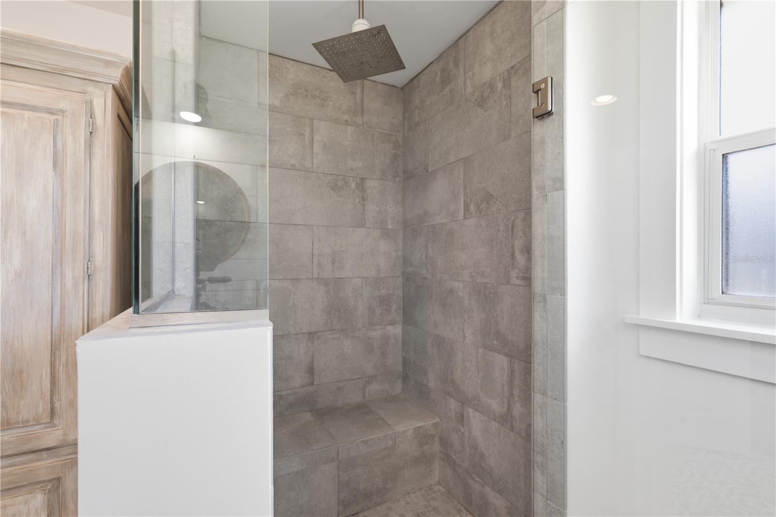 SUNSET HILLS 1ST ADD - Residential