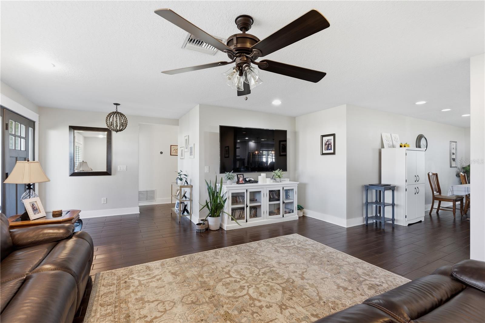 SUNSET HILLS 1ST ADD - Residential