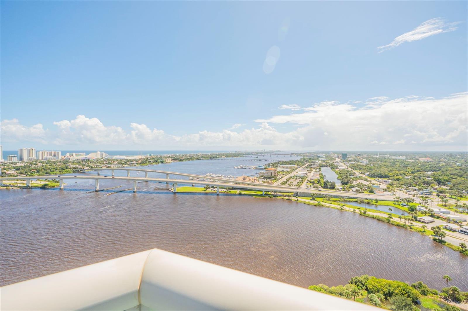 231 RIVERSIDE DRIVE 2601-1