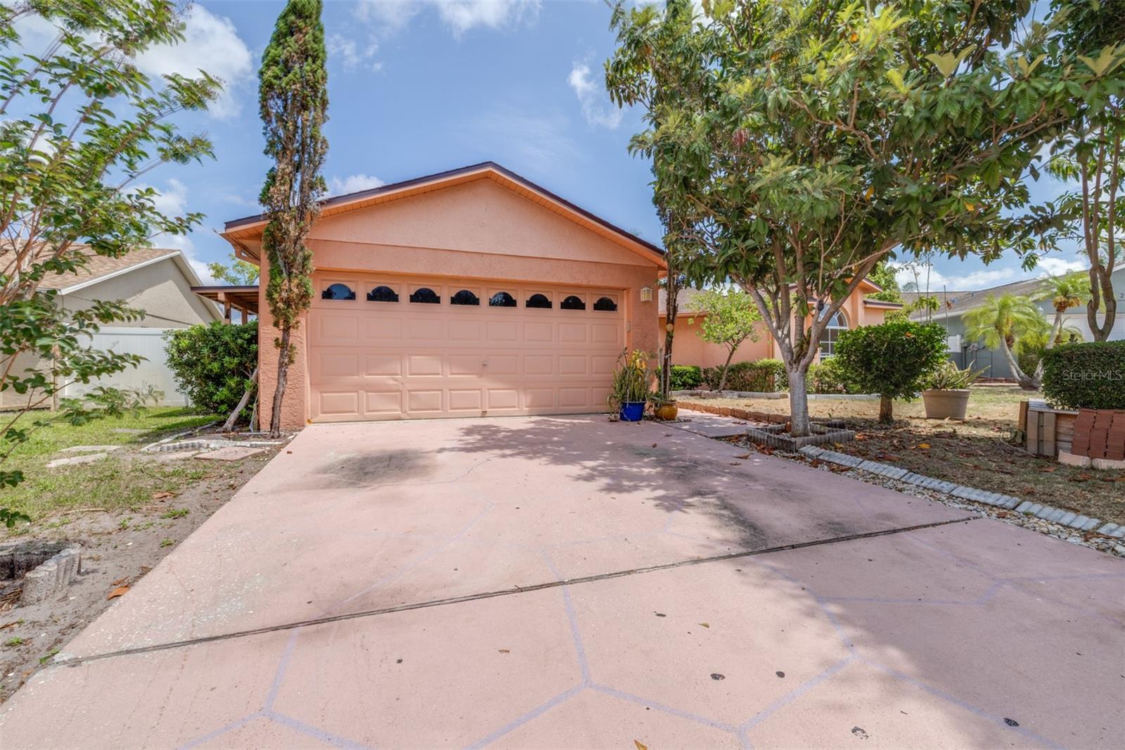 2538 COUNTRYSIDE PINES DRIVE