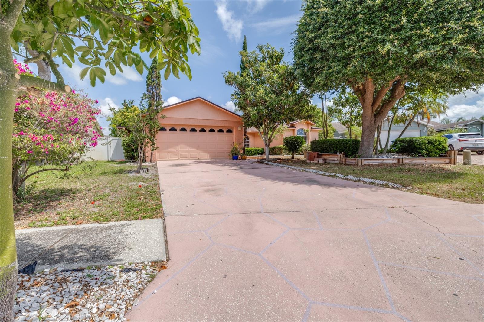 2538 COUNTRYSIDE PINES DRIVE