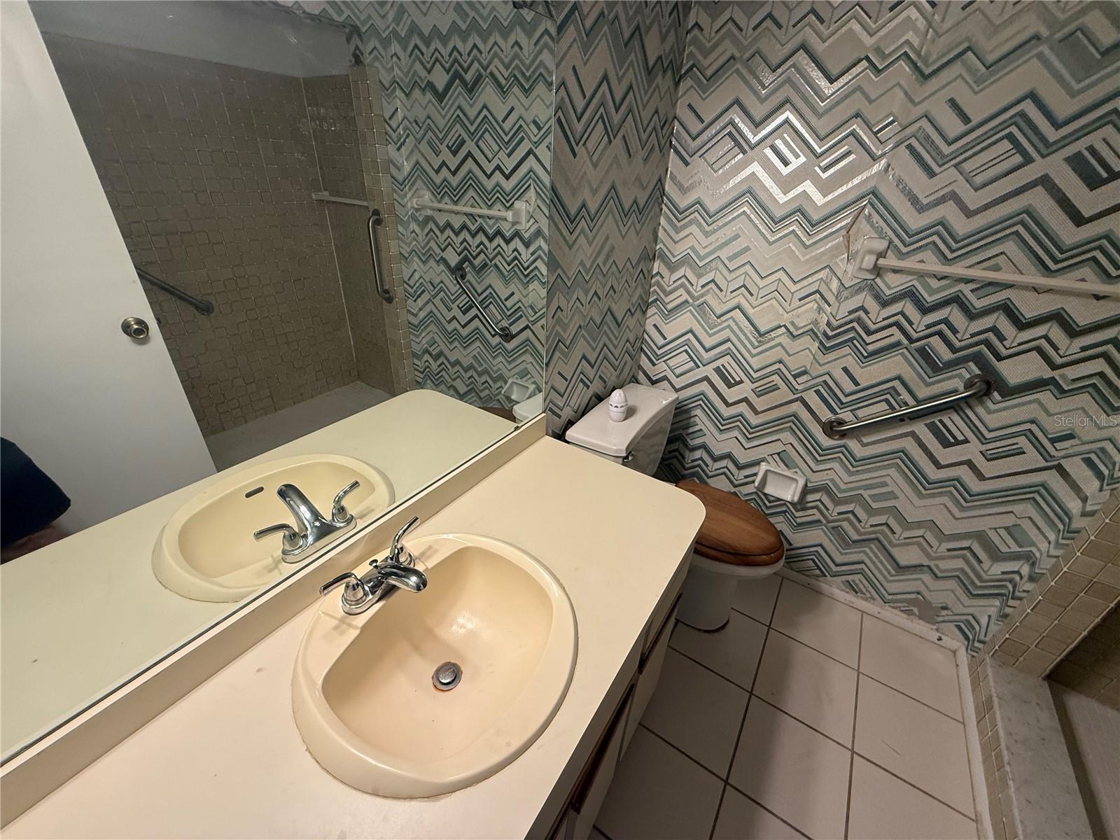 CORDOVA LAKES PH III - Residential