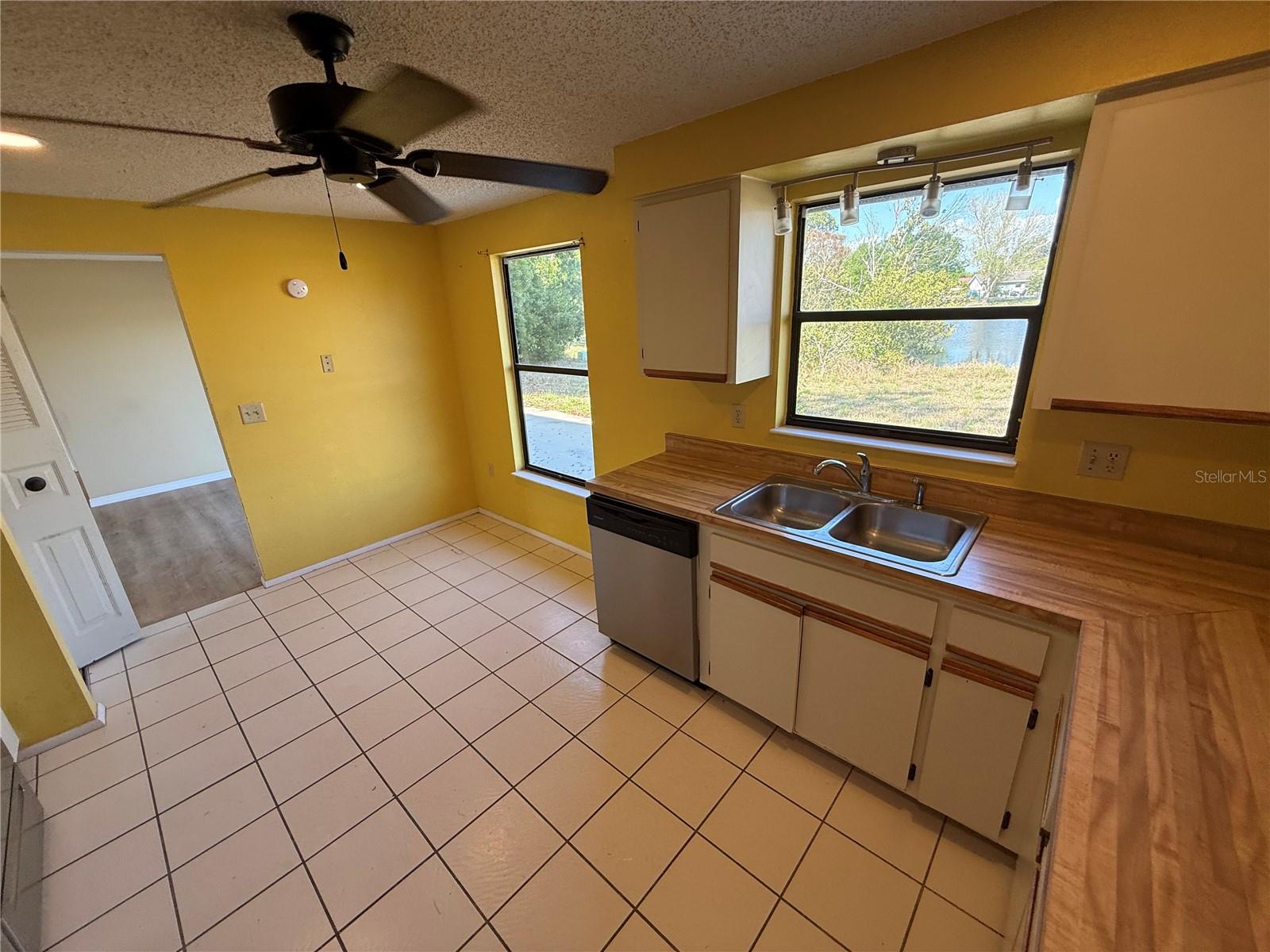 CORDOVA LAKES PH III - Residential