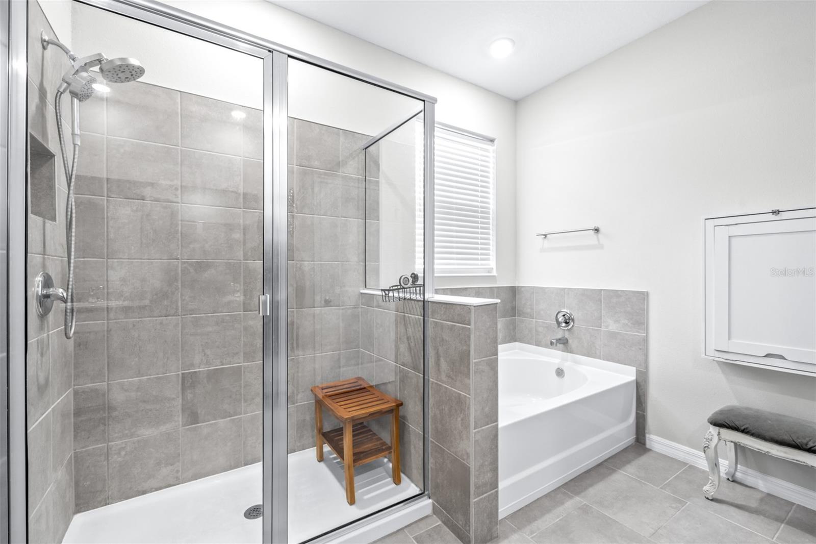 FARM AT VARREA - Residential