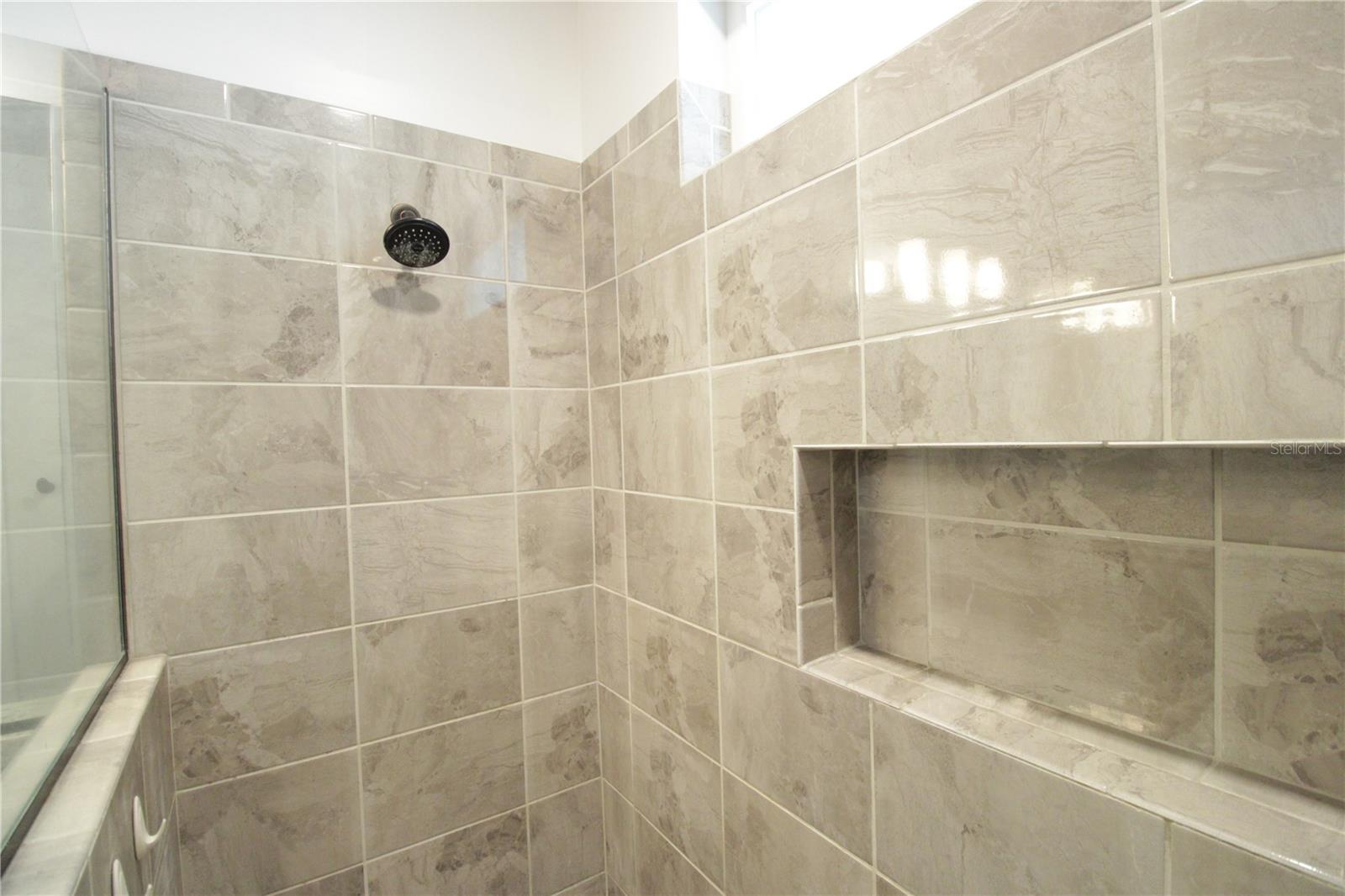 GARISON WAY PH 1 - Residential Lease