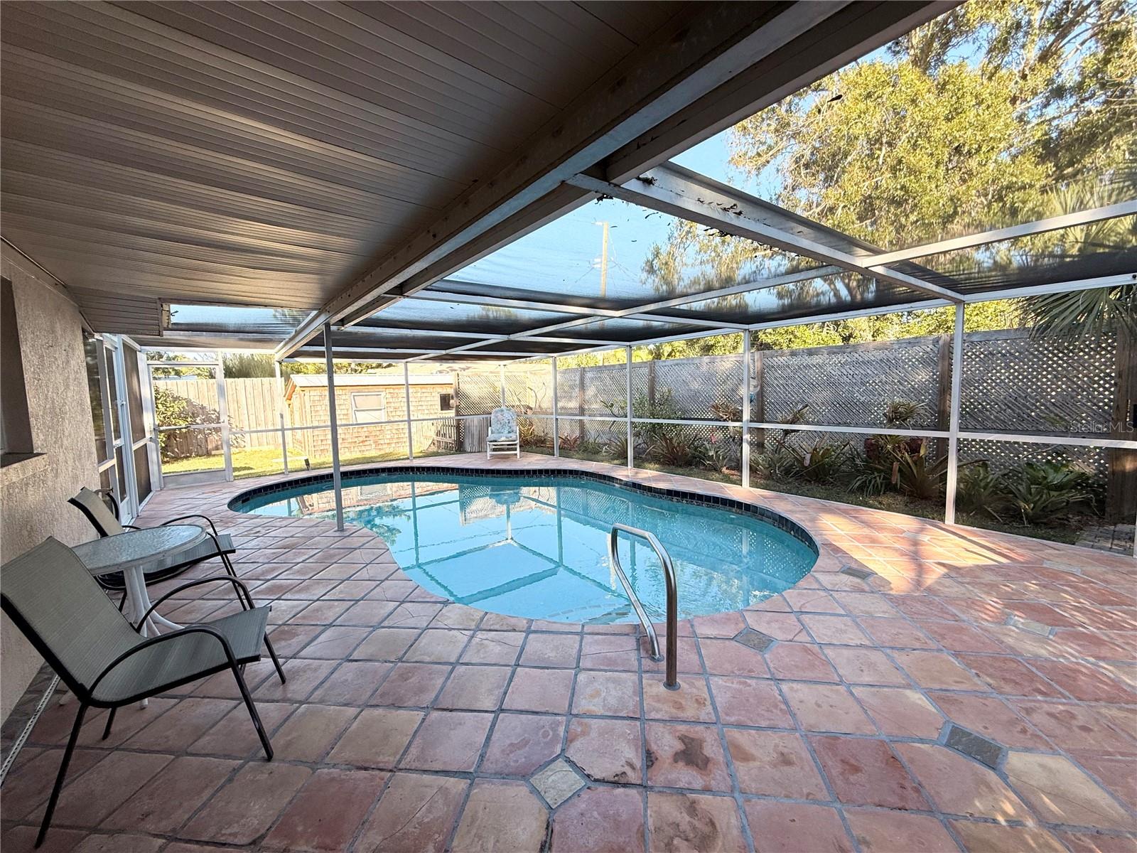 SOUTH VENICE - Residential