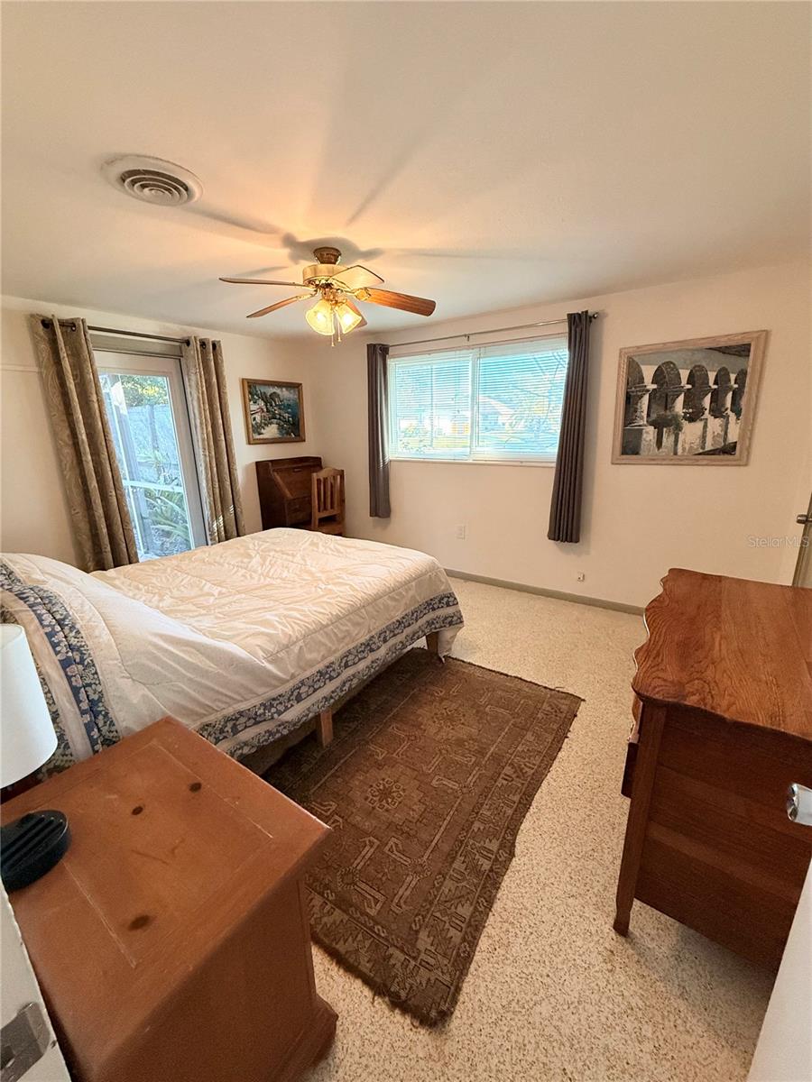 SOUTH VENICE - Residential