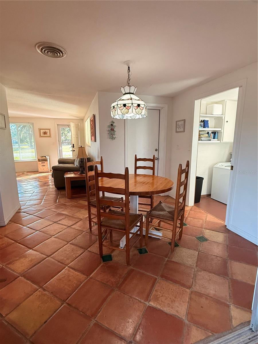 SOUTH VENICE - Residential