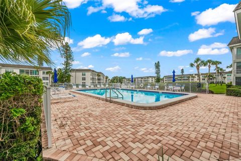 A home in LONGBOAT KEY