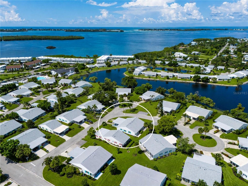 Photo of 9411 Concord Circle, Bradenton, FL 34210 (MLS # A4704718)