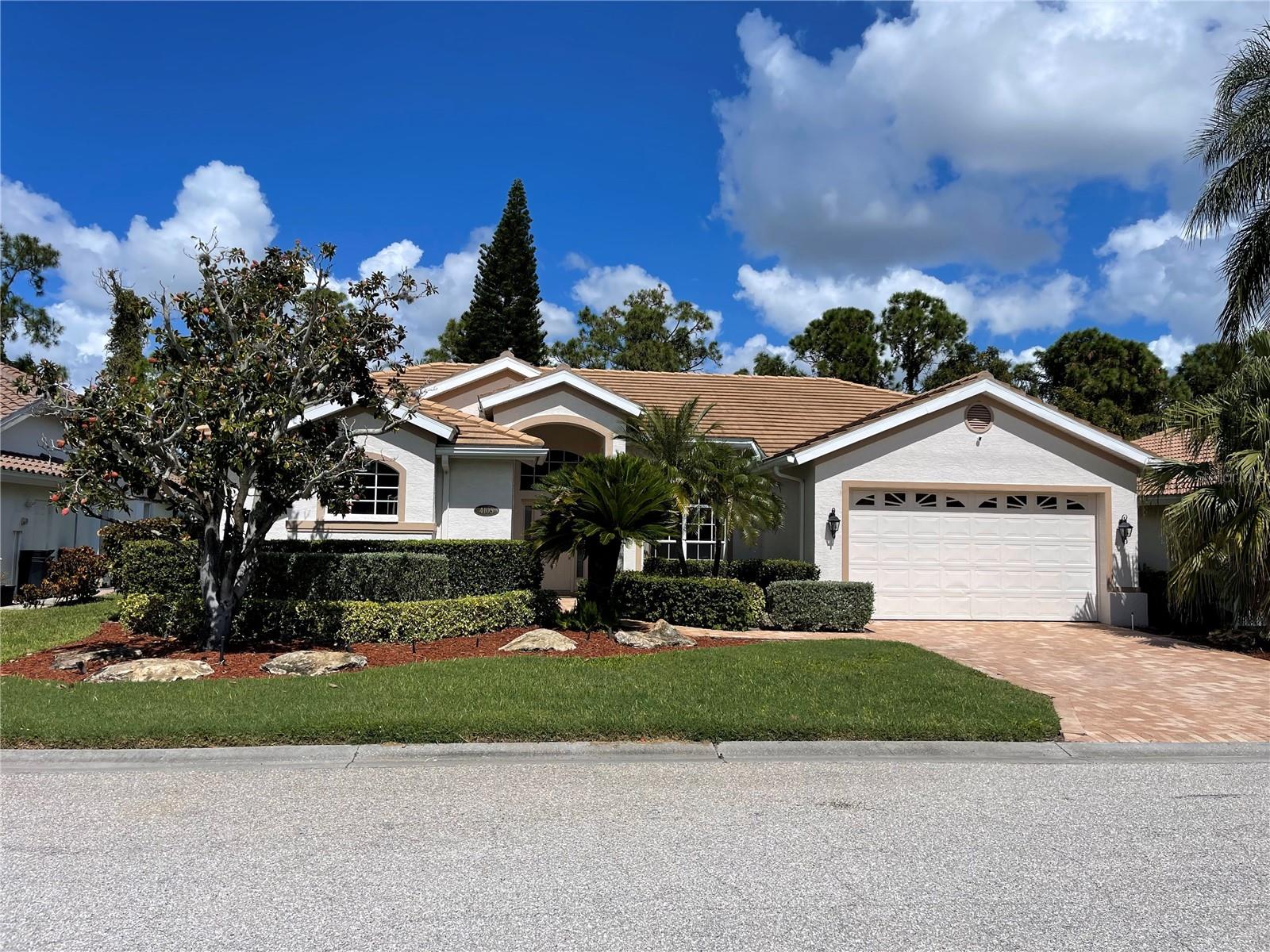 HUNTINGTON POINTE - Residential Lease
