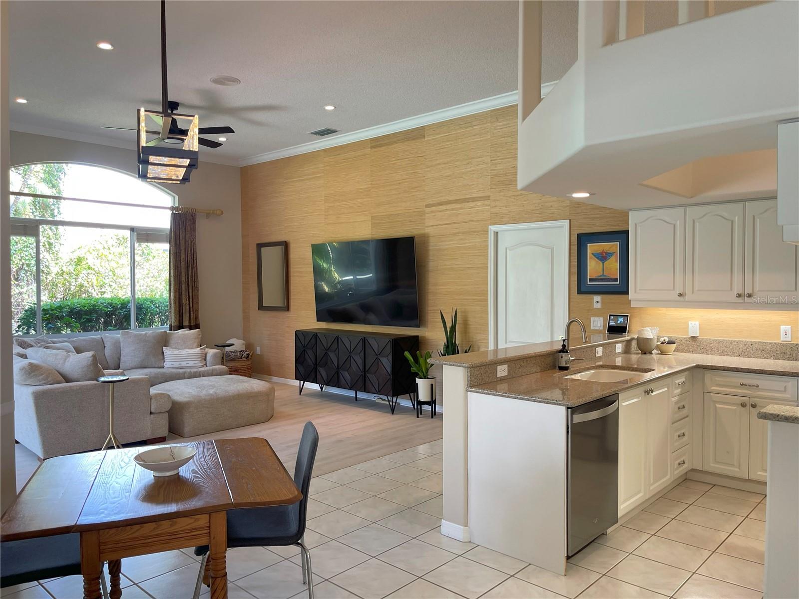 HUNTINGTON POINTE - Residential Lease