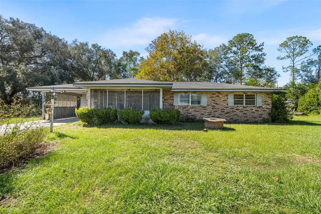 Photo of 140 SW Quincy Terrace, Lake City, FL 32024 (MLS # A4710515)
