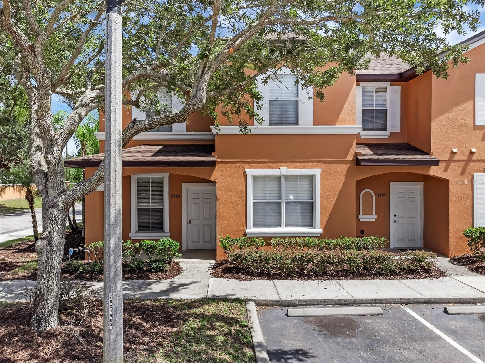 This beautiful 4 bed 3.5 bath townhome is located in the pristine Regal Oaks resort community
located just behind Old Town Theme Park and minutes from the parks, shopping, restaurants, and more. Inside
this fully furnished home, you will find a living/dining room combo and a kitchen boasting
stainless steel appliances and granite countertops. Located on the first floor are one bedroom and
a full bathroom. Upstairs you will find three bedrooms including the master bedroom. The master
bedroom has an en-suite bathroom with a shower and garden tub. After a long day at the parks go to
the clubhouse bar and restaurant to wind down for the evening. Looking for the luxuries of your own
home? You found it!