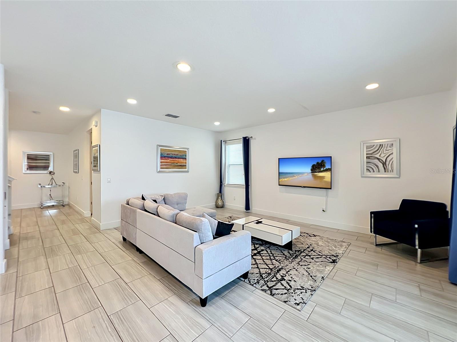 REUNION WEST PH 1 EAST - Residential