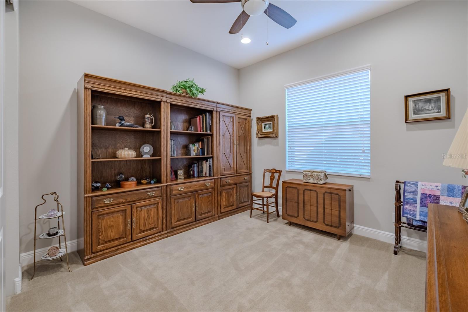 VALENCIA LAKES TR O - Residential