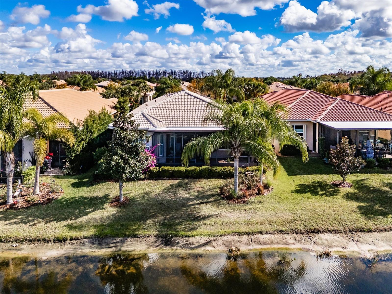 VALENCIA LAKES TR O - Residential