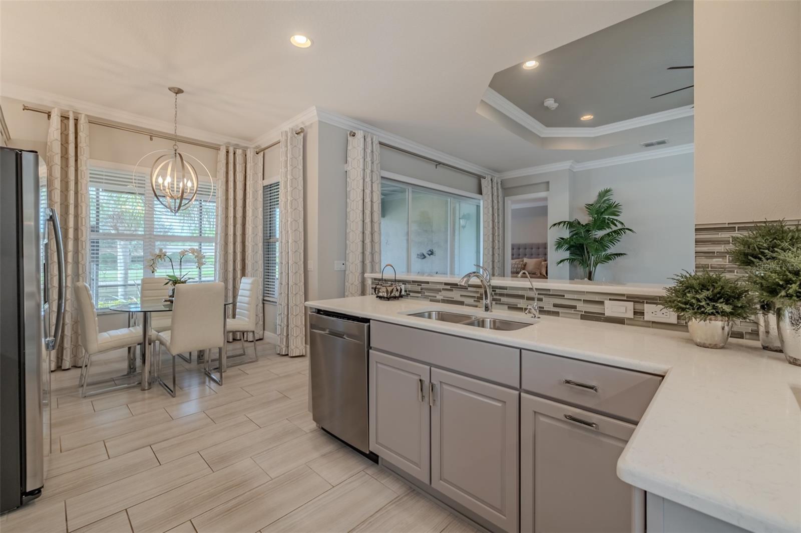 VALENCIA LAKES TR O - Residential