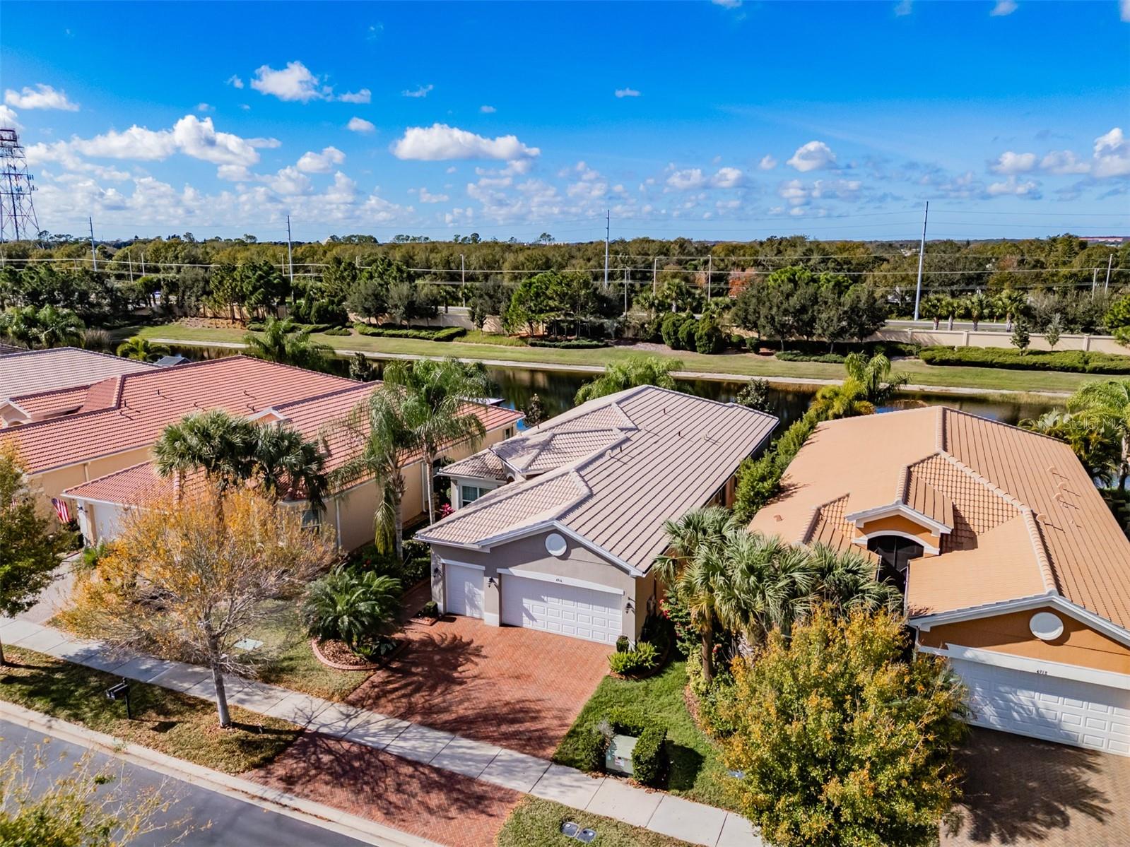 VALENCIA LAKES TR O - Residential