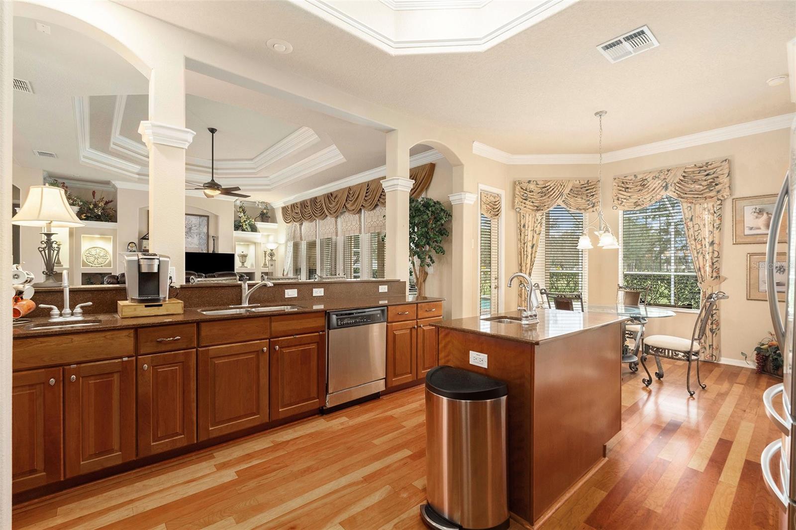 HERNANDO OAKS PH 1 - Residential