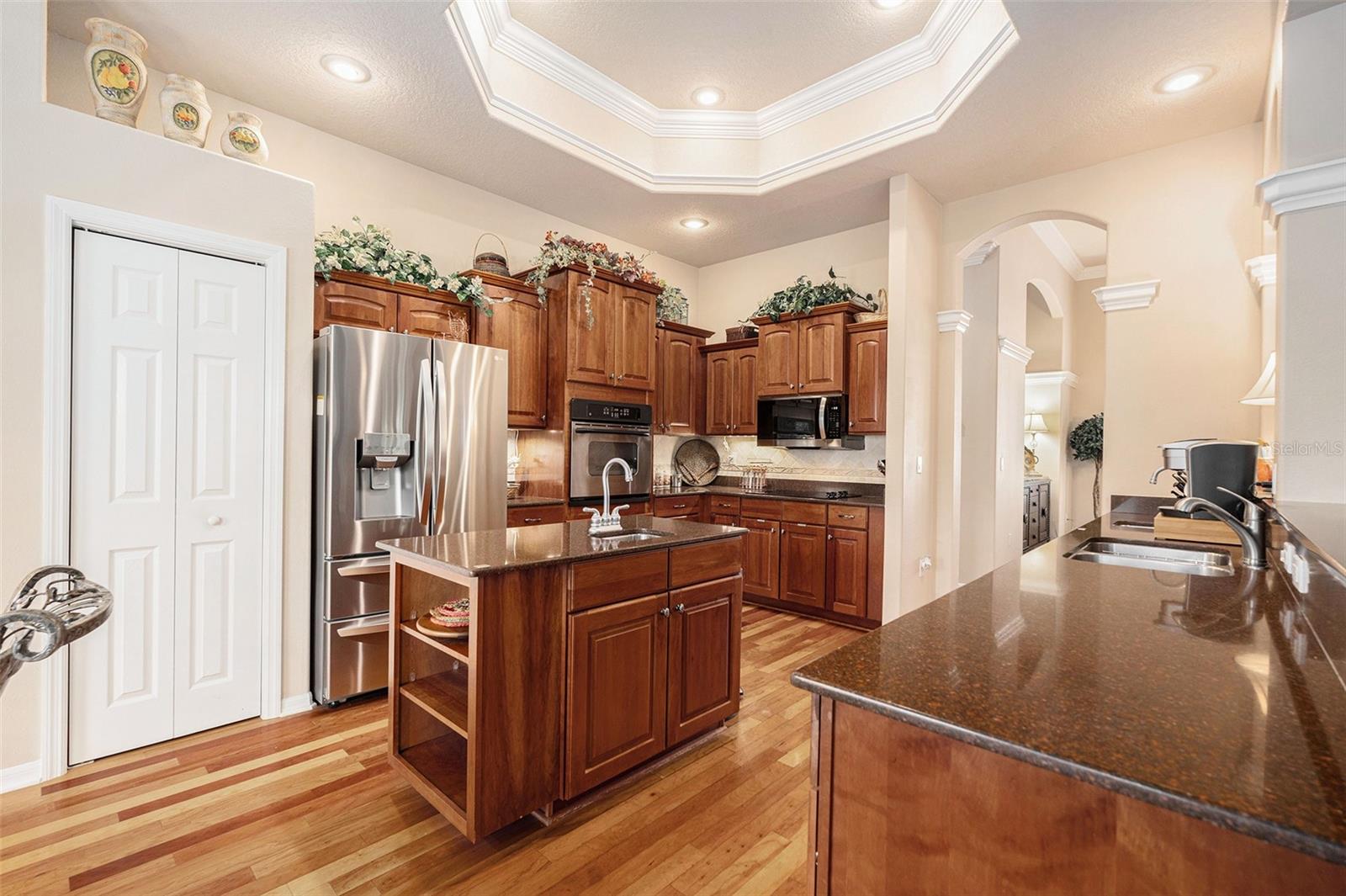 HERNANDO OAKS PH 1 - Residential