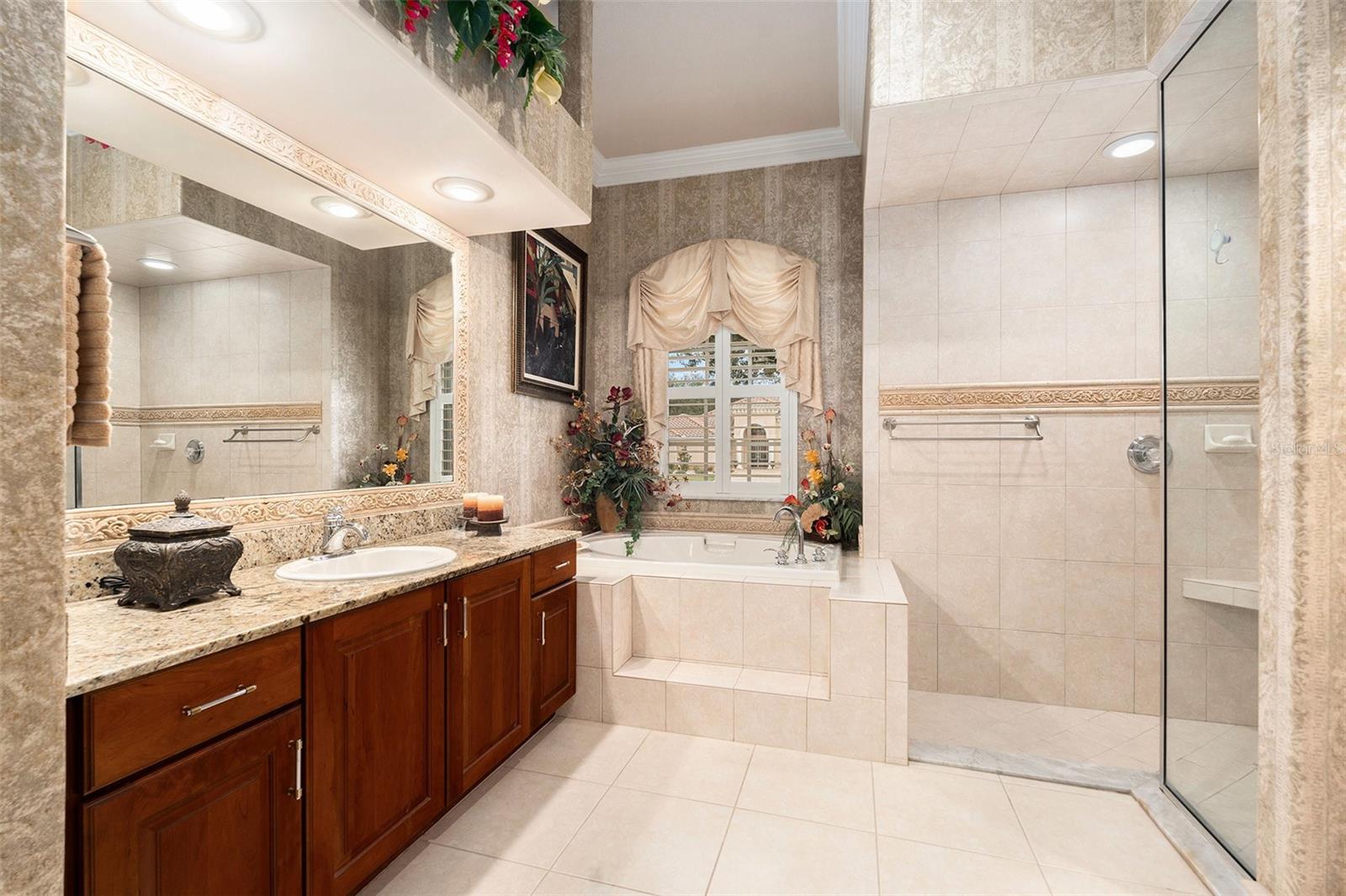 HERNANDO OAKS PH 1 - Residential