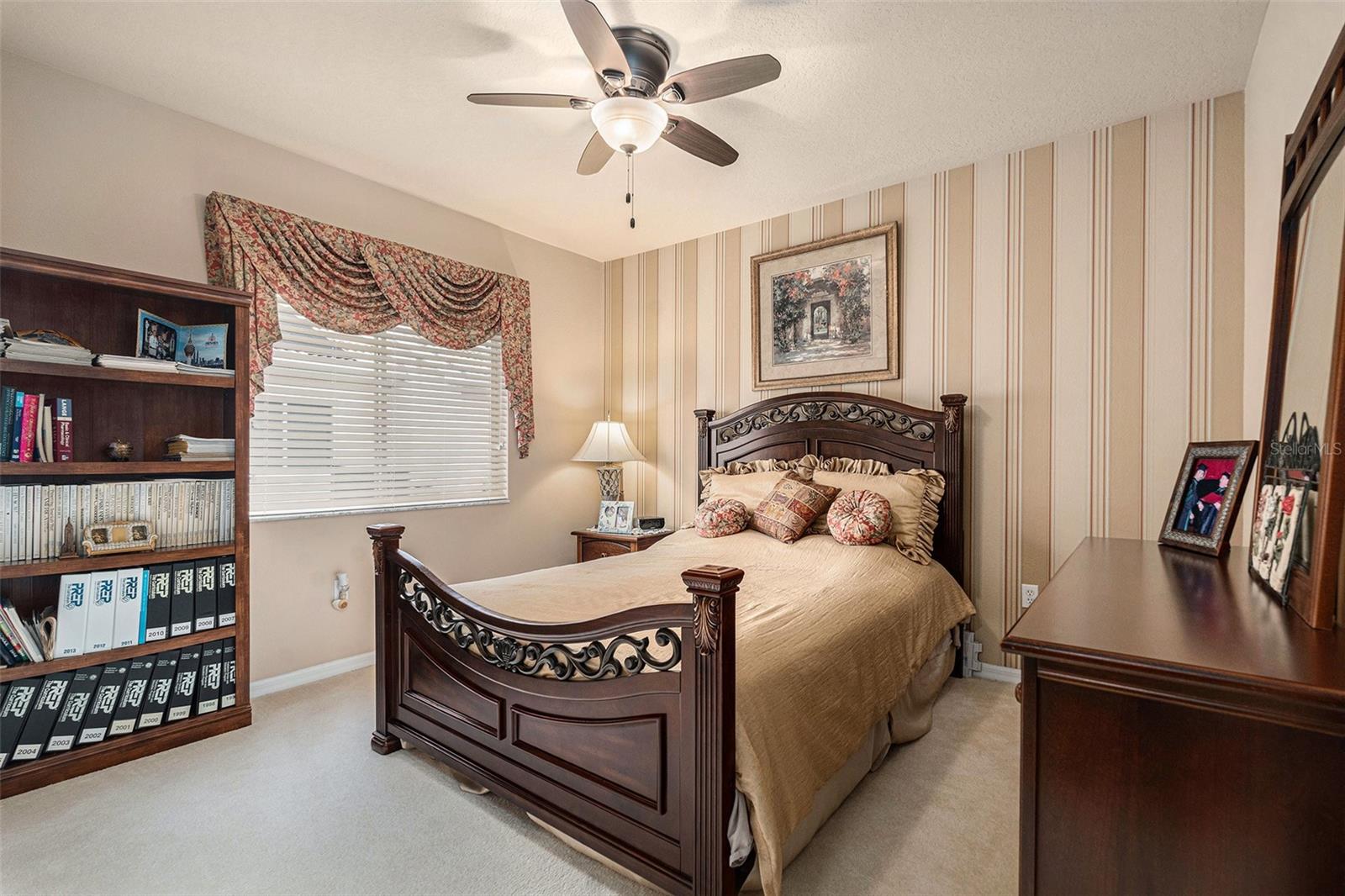 HERNANDO OAKS PH 1 - Residential