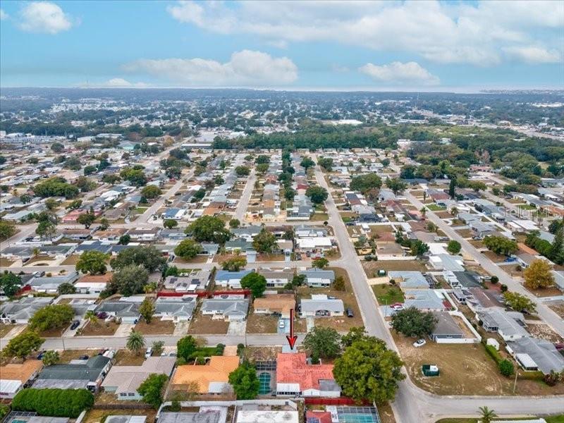 COLONIAL HILLS - Residential