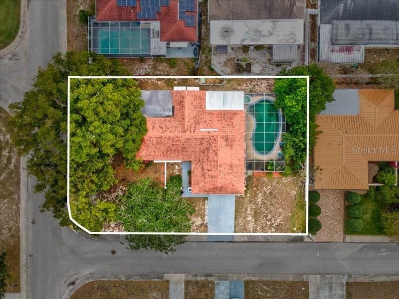 COLONIAL HILLS - Residential