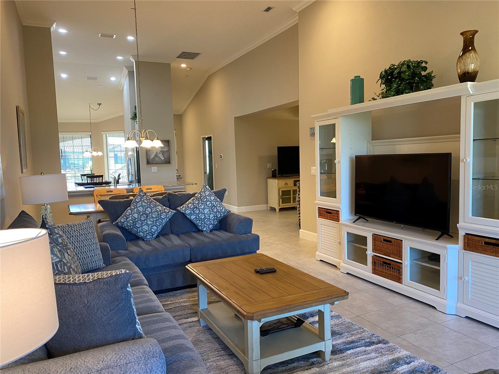 ESPLANADE LAKEWOOD RANCH 1 - Residential Lease