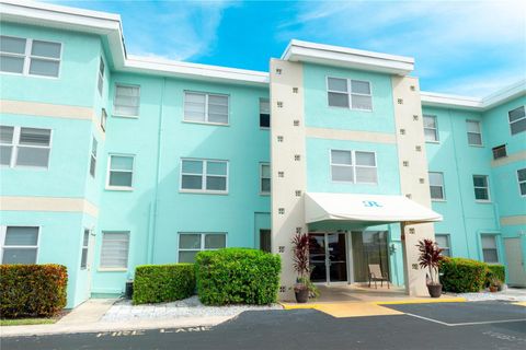 Photo of 11447 Park Boulevard #312, Seminole, FL 33772 (MLS # TB8430122)