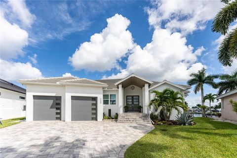 A home in PUNTA GORDA