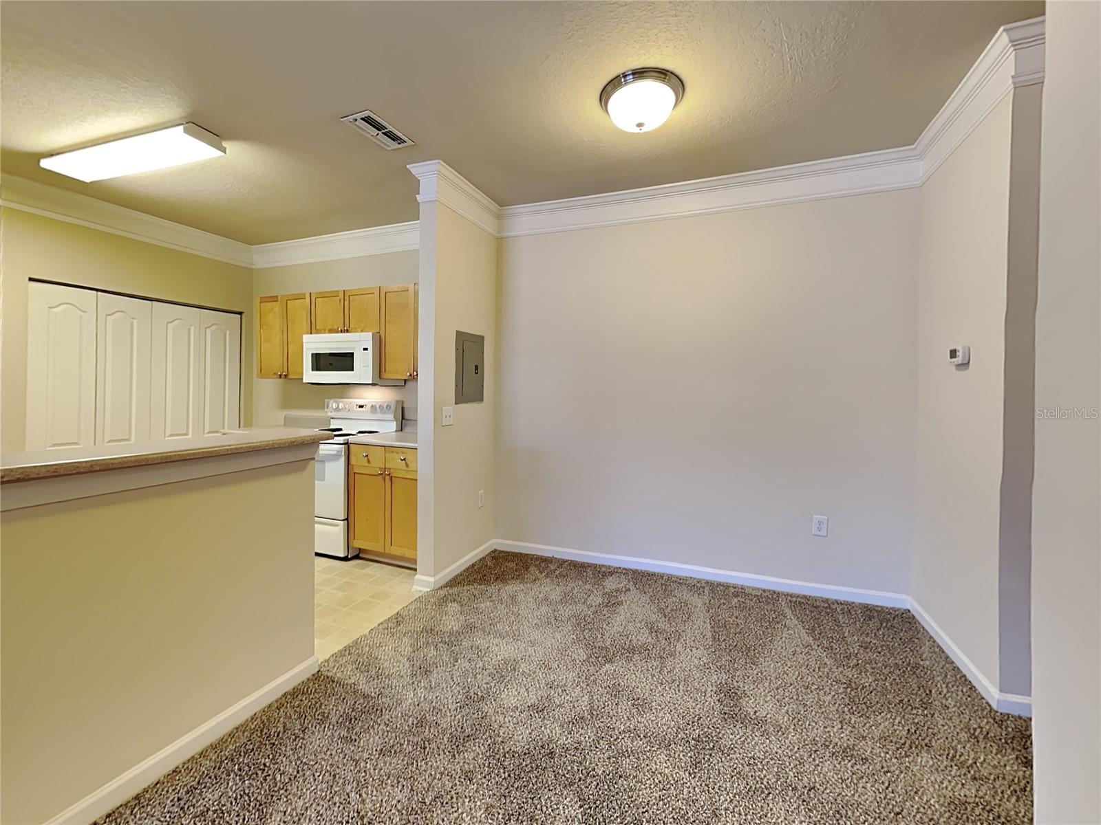 MIRABELLA - Residential Lease