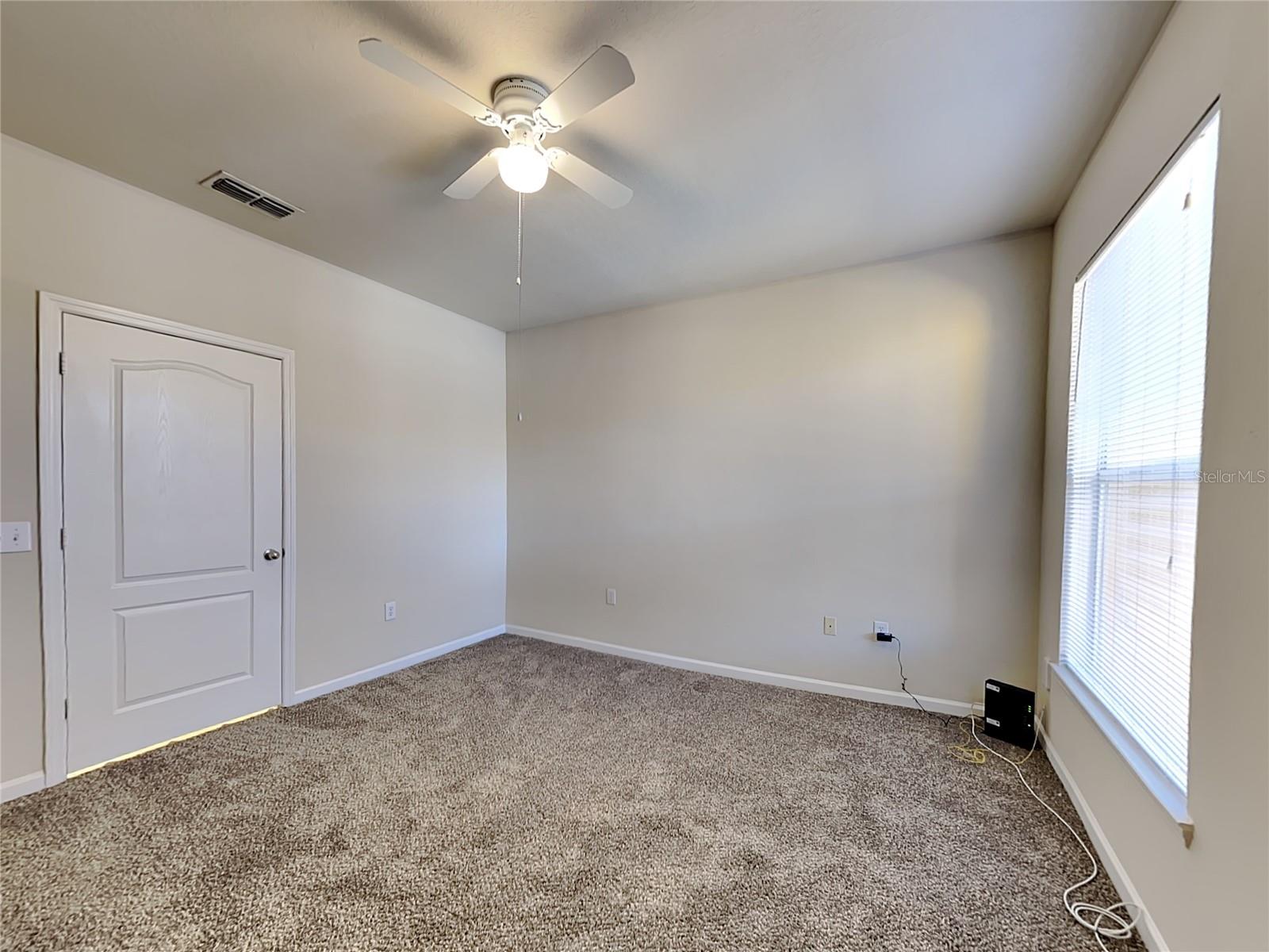 MIRABELLA - Residential Lease