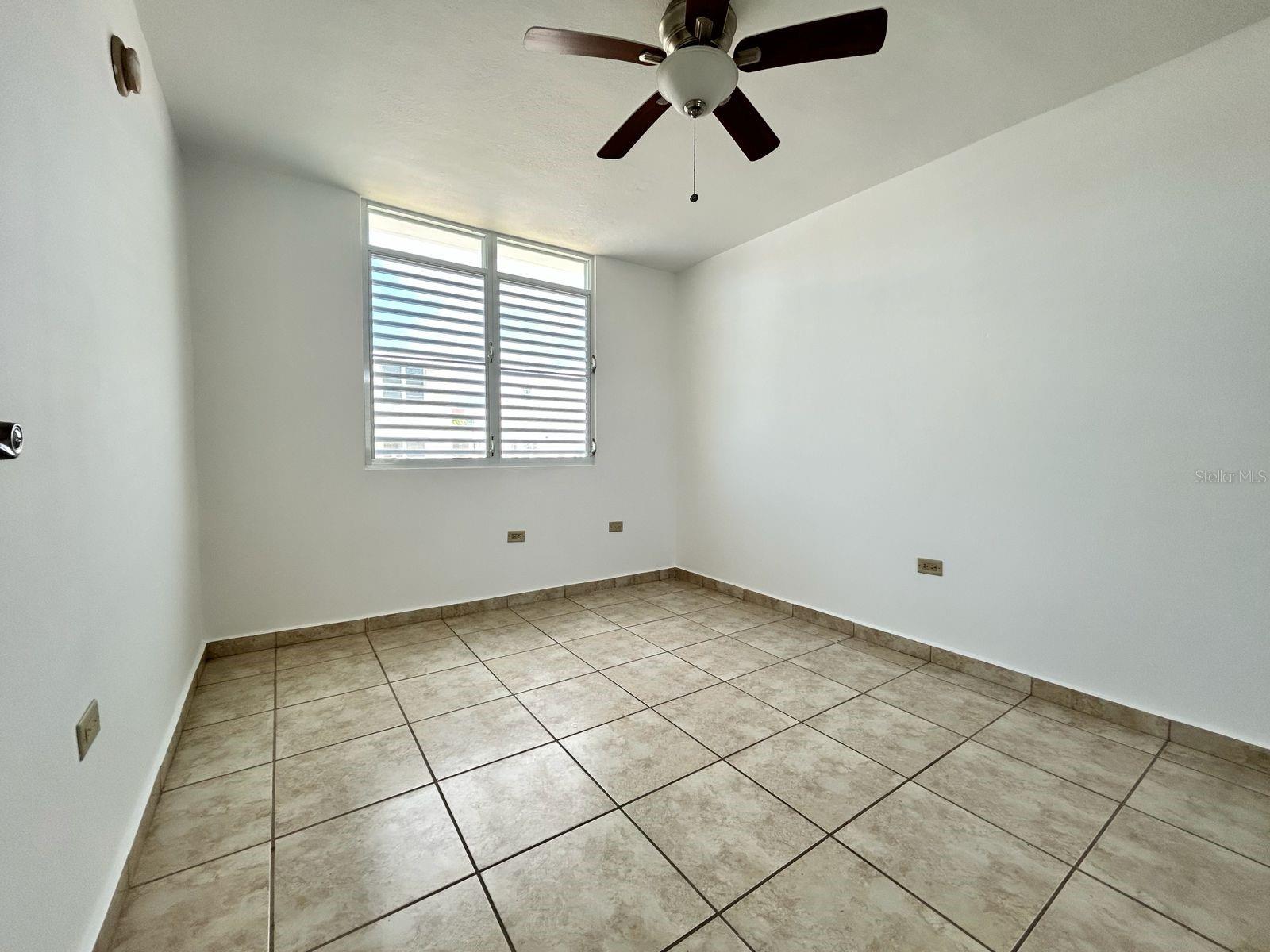 MANSIONES DE JUNCOS - Residential Lease