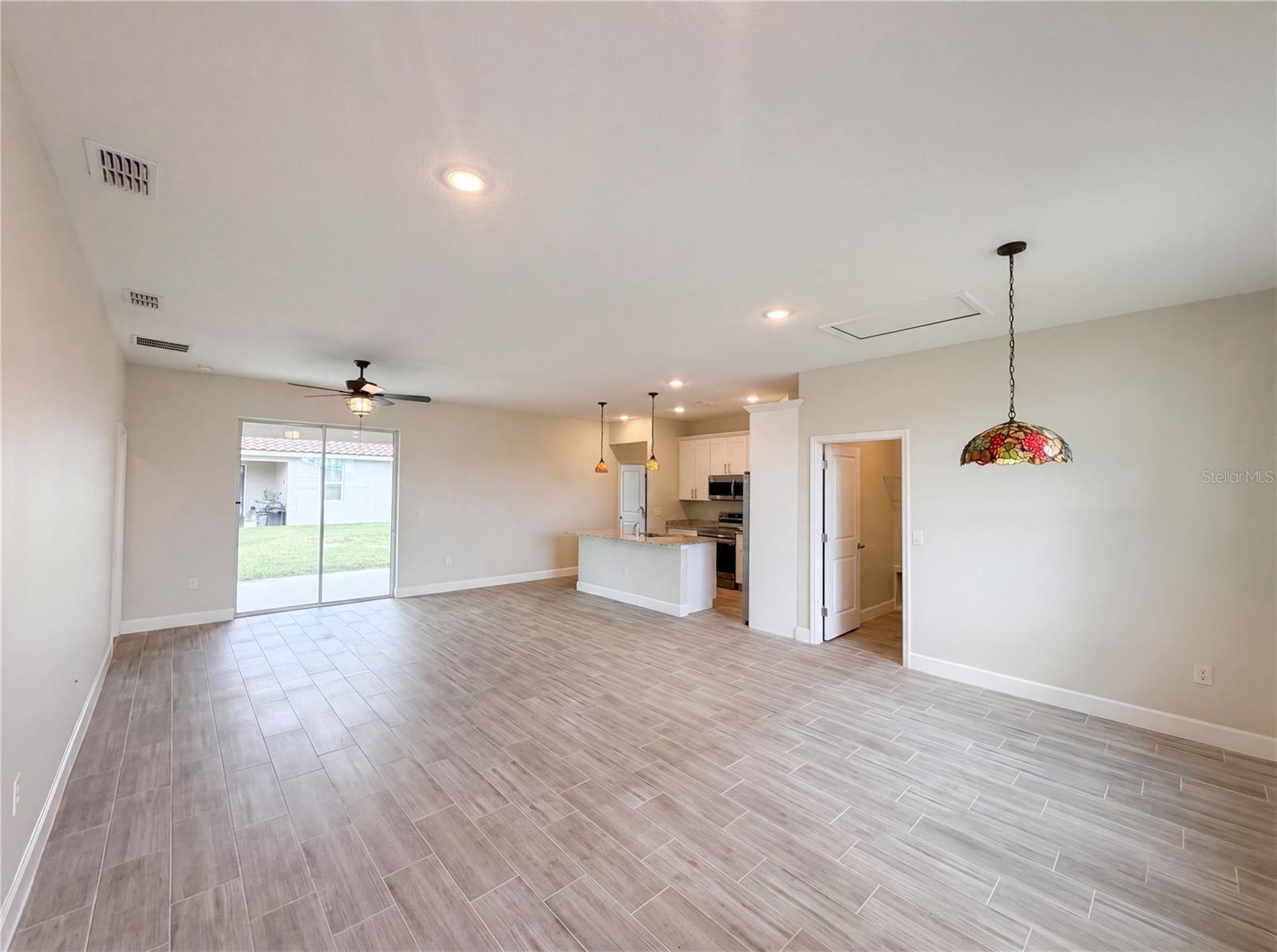 446 CINNAMON DRIVE