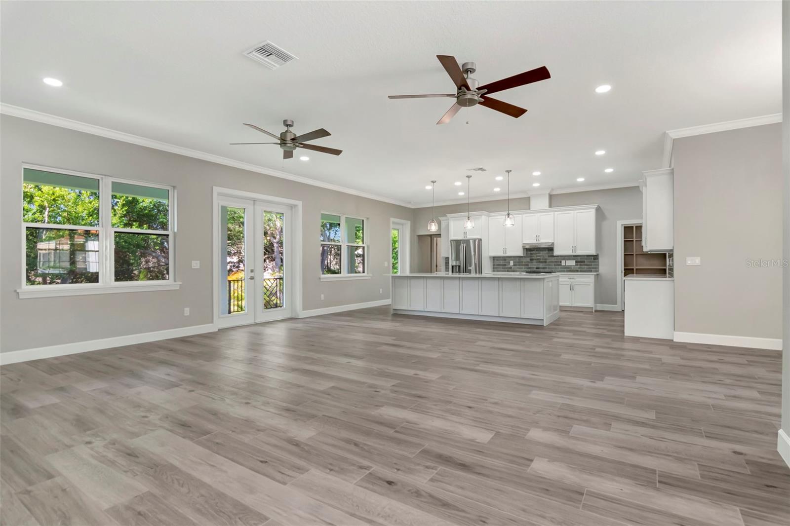 WATER VIEW HEIGHTS - Residential