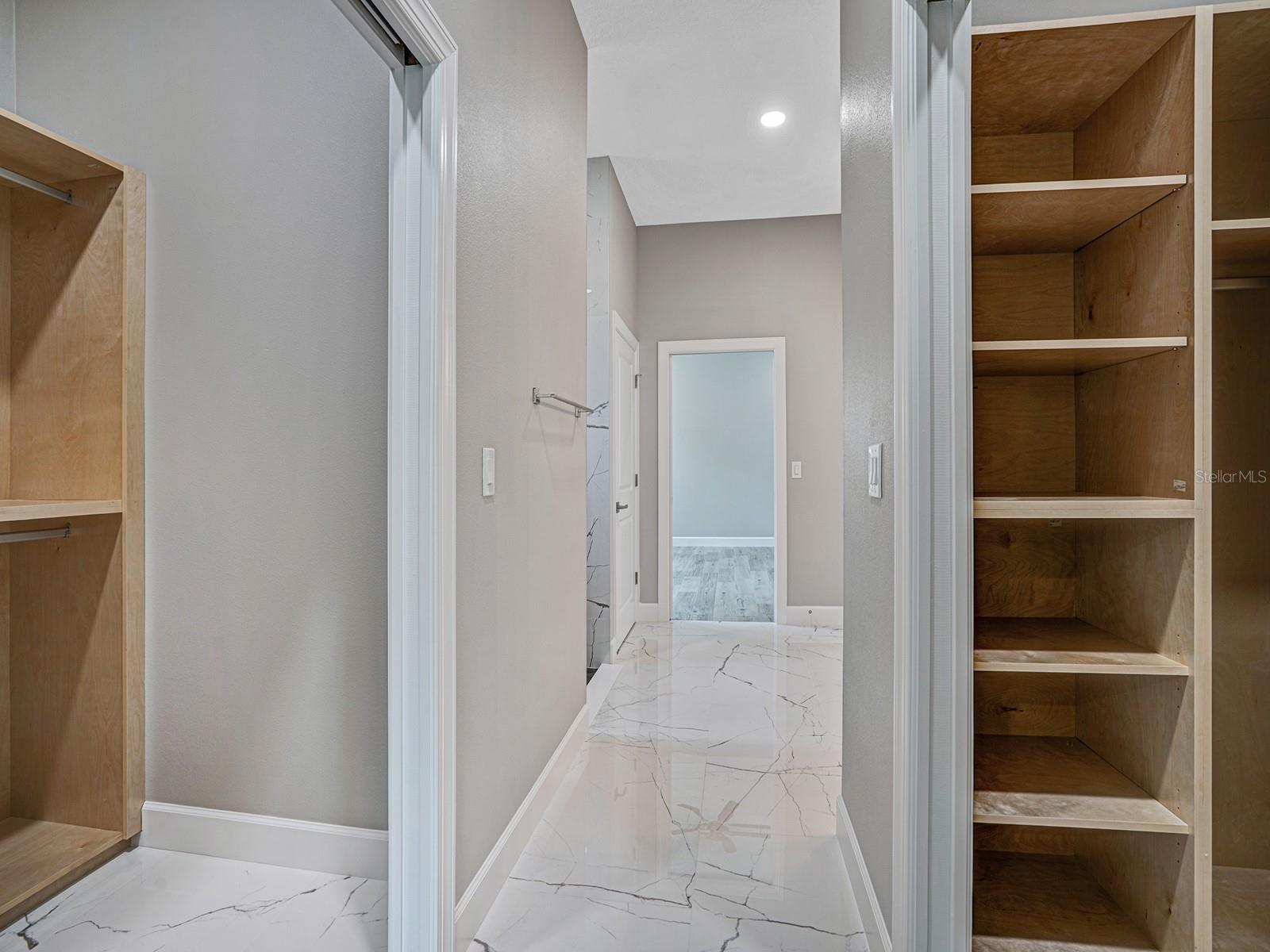 WATER VIEW HEIGHTS - Residential